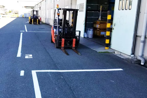 完成した停車ラインの写真